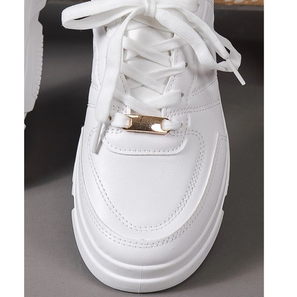 NWT White Sneakers - Picture 2 of 6